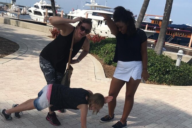 Fort Myers Scavenger Hunt by 3Quest Challenge - What to bring and how to work as a team