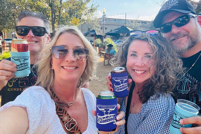 Fort Worth Stockyards History, Food, and Puzzle Tour - The first stop: a drink and your introduction to the game