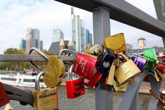 Frankfurt Old Town & Emperors: City Game & Walking Tour - Practical details for your visit