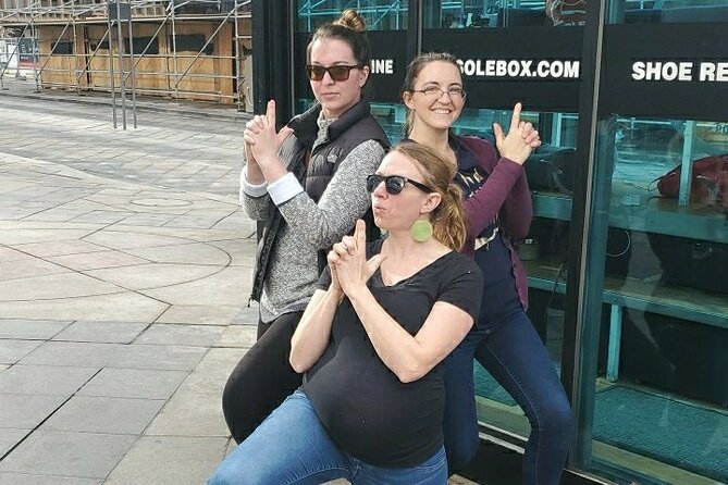 Fun City Scavenger Hunt in Albuquerque by Wacky Walks - What the remote host actually adds