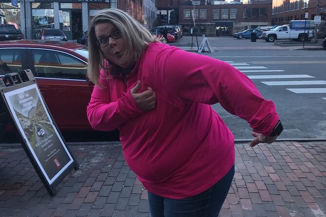Fun City Scavenger Hunt in Raleigh by Wacky Walks - Why the $10 price can be good value