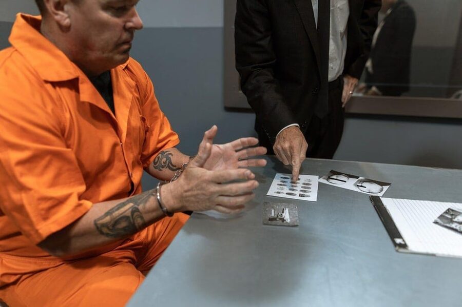 Gdańsk: Prison Break – 1-Hour Escape Room for Bigger Groups - Why the Private Format Helps