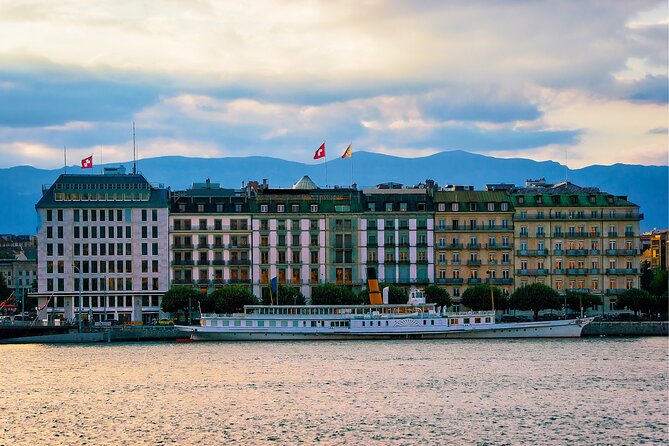 Geneva Scavenger Hunt and Highlights Self Guided Audio Tour - What $11.82 gets you
