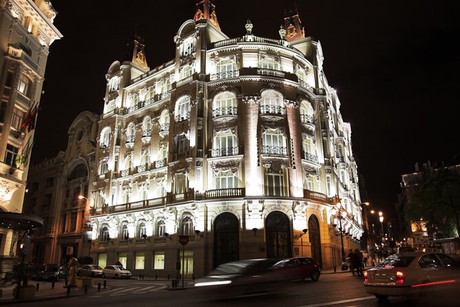 Ghosts of Madrid: Exploration Game and Tour - From the Royal Church to Plaza de Ramales