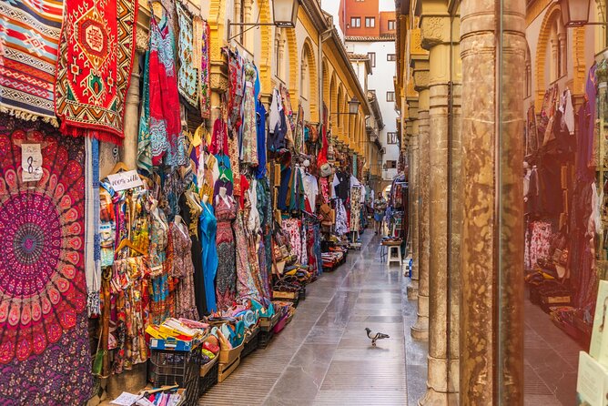 Granada Scavenger Hunt and Sights Self-Guided Tour - Alcaicería and Granada’s old bazaar area