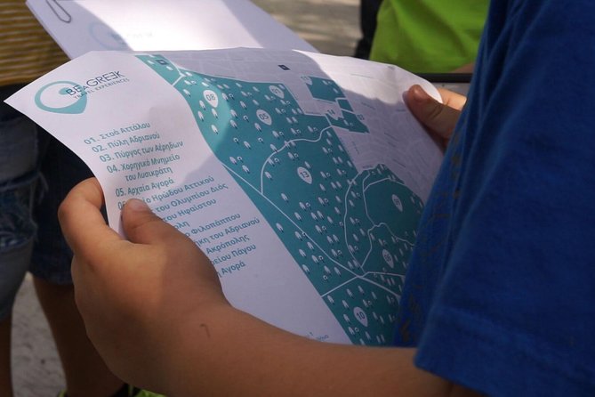 Greek Mythology Treasure Hunt for Kids - Athens Private Tour - Syntagma Square: ending with hope and a final clue