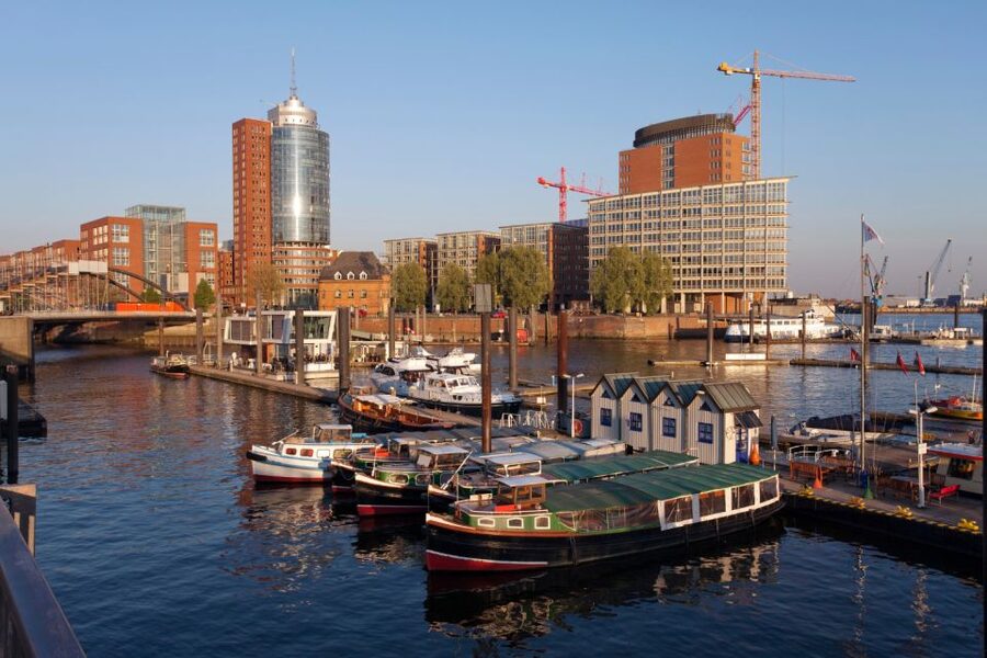 Hamburg: Scavenger Hunt Self-Guided Tour for Children - Who will enjoy this most