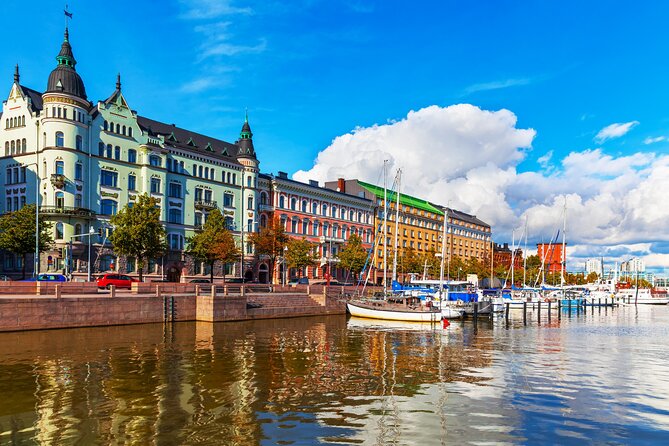 Helsinki Scavenger Hunt and Highlights Self-Guided Tour - A route for couples, families, and team groups