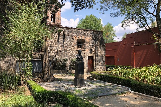 Hidden Gems of Mexico City: Exploration Game and Tour - What the app format is really like