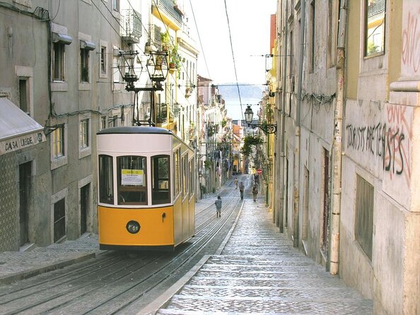 Historical Outdoor Escape Game in Lisbon "The Cryptex of Pombal" - Key points to know before you book