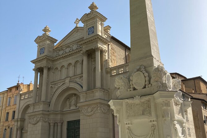 Historical visit/Treasure Hunt of Aix en Provence - The Four Dolphins Fountain and a small historical puzzle