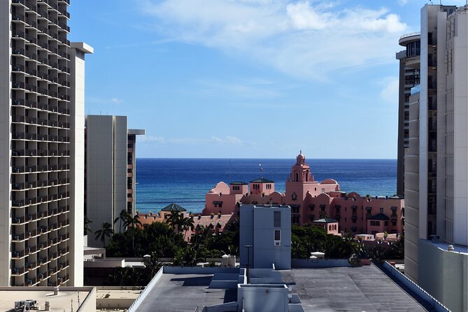 Honolulu Scavenger Hunt and Highlights Self Guided Audio Tour - Capitol Modern and the Hawaii State Capitol
