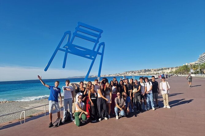 Immersive outdoor escape game in Nice 2h - The backpack, phone, and hands-on clues