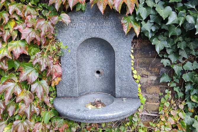 Interactive Treasure Hunt Experience of Greenwich's Secrets - Who will enjoy this Greenwich experience?