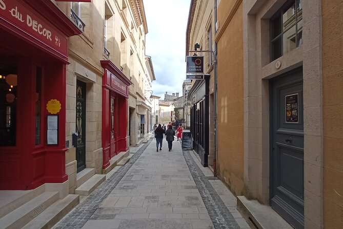Isaac Newton’s Trail: Puzzle Quest in Saint-Émilion - Why the family angle works