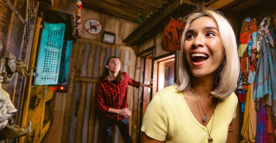 Kansas City: Country Club Plaza Escape Game - Choosing your Kansas City escape story