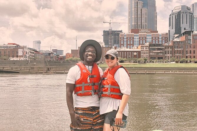 Kayak Scavenger Hunt in Downtown Nashville - Who will enjoy this Nashville activity