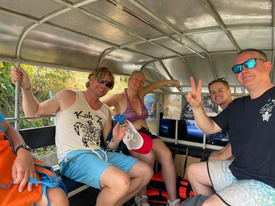 Ko Tao: Puzzle-Solving, Island Adventure, Treasure Hunt - Snorkeling for clues, with a clear safety limit