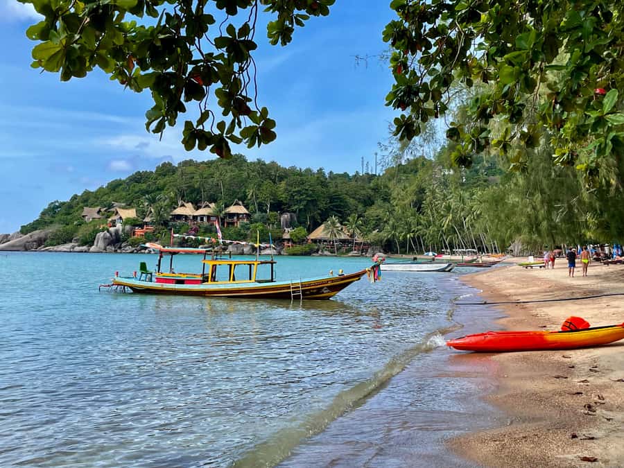 Ko Tao: Puzzle-Solving, Island Adventure, Treasure Hunt - Thai lunch, fruit, smoothies, and the final drink