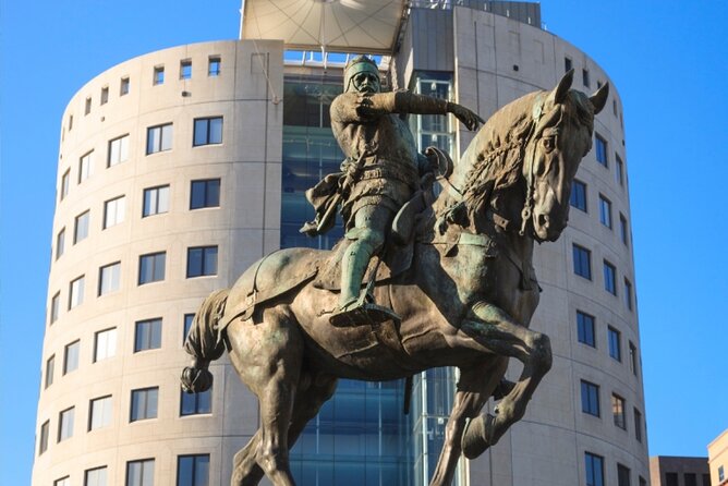 Leeds Scavenger Hunt and Sights Self-Guided Tour - Timing, weather, and phone preparation