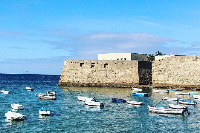 Legends of Cádiz: Self-Guided History Puzzle Adventure - Practical details before you begin
