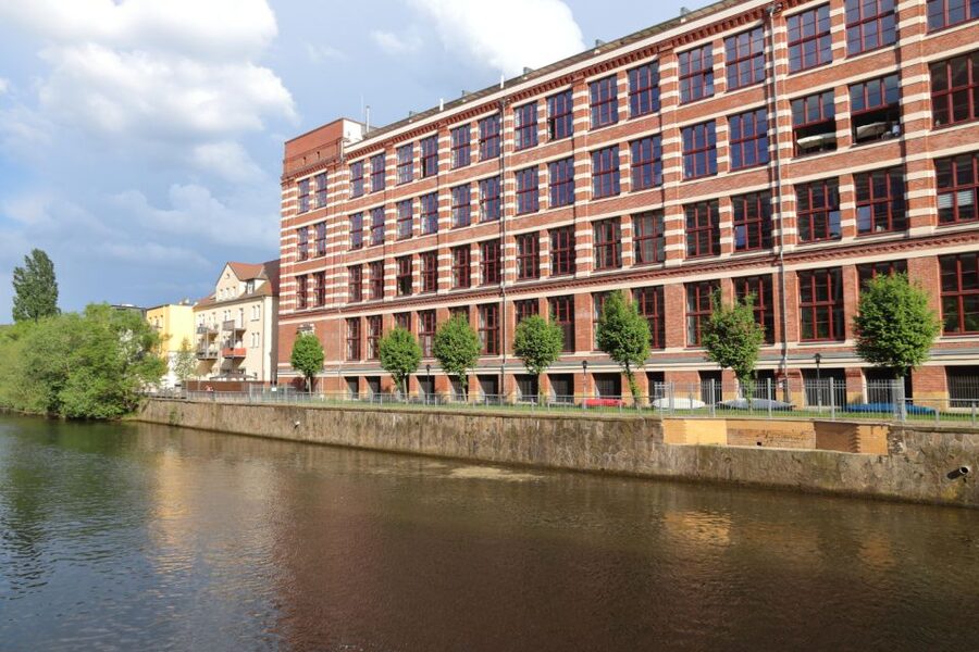 Leipzig: Scavenger Hunt Self-Guided Tour - Four hours, flexible timing, and group size