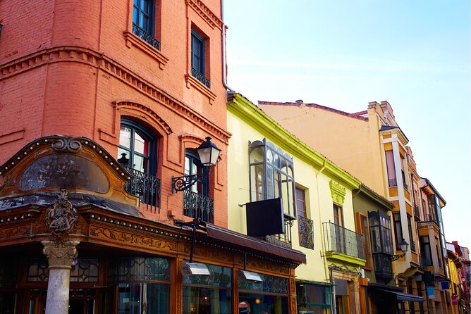 León Scavenger Hunt and Sights Self-Guided Tour - What $10.48 Buys You