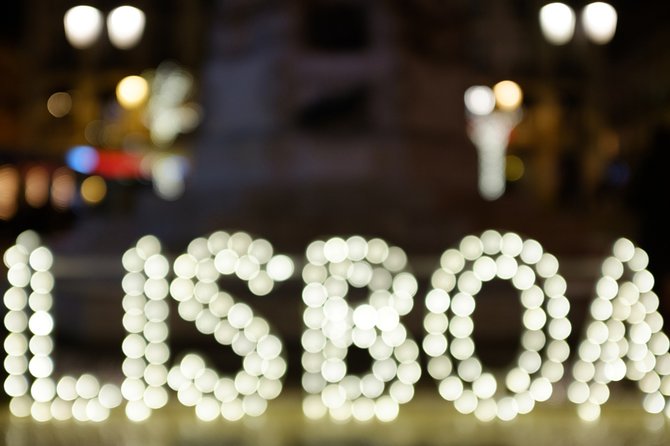 Lisbon Highlights Self guided scavenger hunt and Walking Tour - Lisbon sightseeing with a puzzle in your pocket