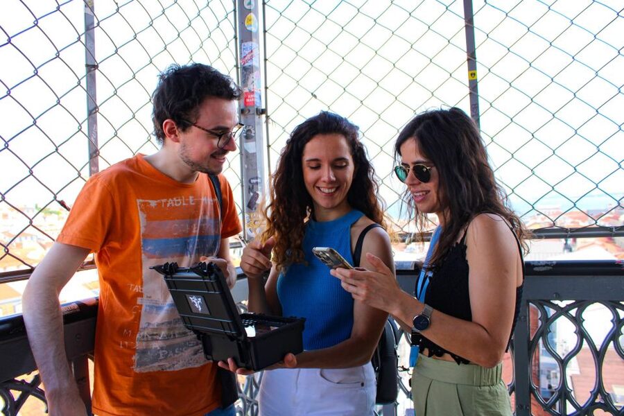 Lisbon: Old Town Immersive Escape Game with Live Actors - Walking between viewpoints, bakeries, and secret stops
