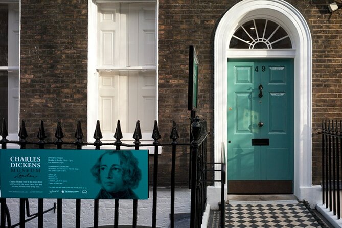 London Charles Dickens Puzzle Questo and Self-Guided Tour - Key points at a glance