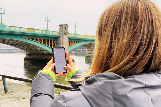 London: Food Treasure Hunt and Walking Tour - A London mystery that keeps the walking purposeful