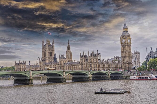 London Scavenger Hunt and Highlights Self-Guided Tour - Key points to know before you go
