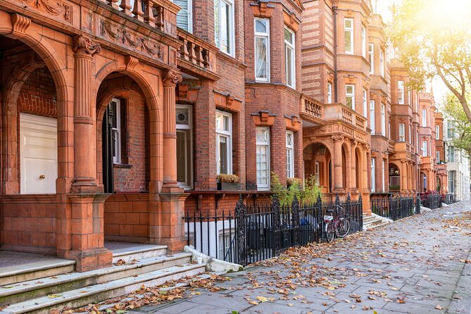 London Scavenger Hunt and Highlights Self-Guided Tour - How the price changes the value