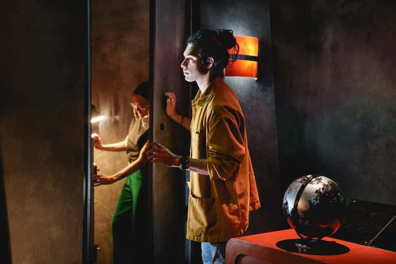 London: Sherlock Escape Rooms - Finishing at The Mind Palace Bar