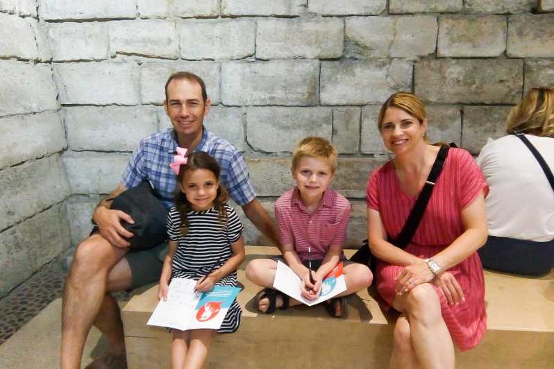 Louvre Guided Treasure Hunt for Families and Kids - The opening briefing and age-matched booklets
