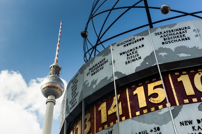 Love and War in Berlin: Self-Guided Story Puzzle Walk - How the puzzle system works in practice