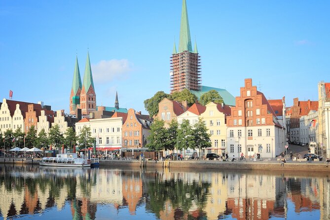 Lübeck Scavenger Hunt and Highlights Self Guided Audio Tour - What this Lübeck city game actually feels like