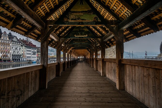 Lucerne Scavenger Hunt and Highlights Self Guided Audio Tour - Finishing at Chapel Bridge