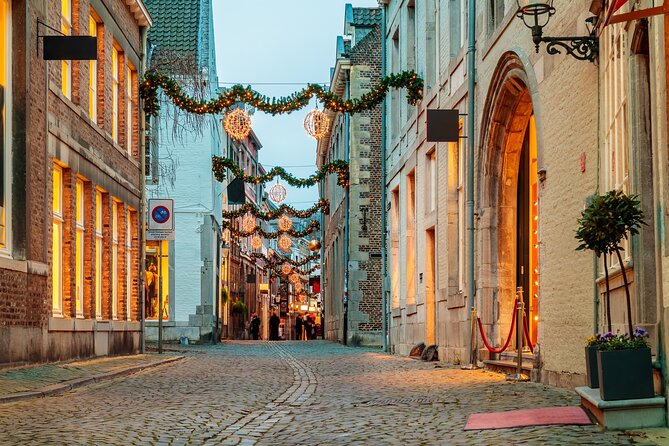 Maastricht Medieval Mystery: Interactive City Game & Tour - How the Maastricht mystery works