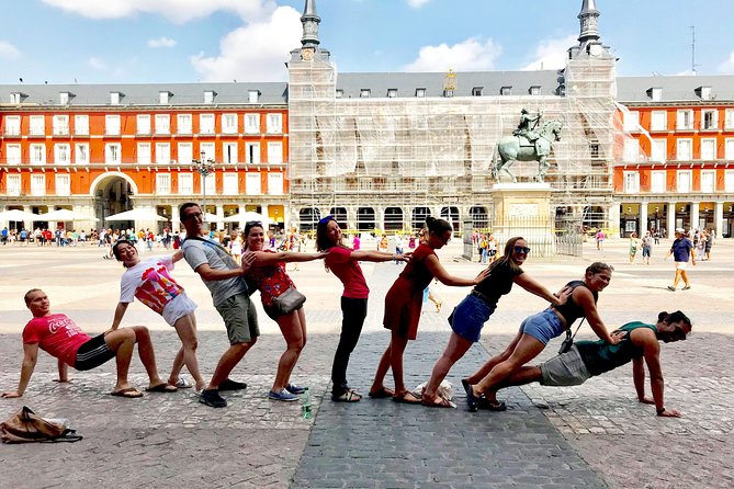 Madrid: Treasure Hunt Experience - Solving clues around Madrid’s grand landmarks