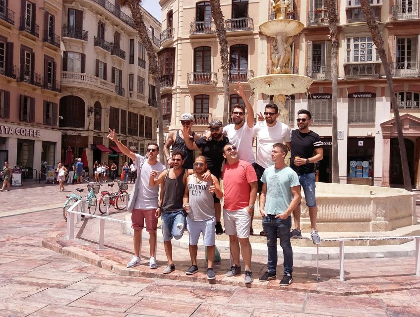 Malaga: Bachelorette Party Treasure Hunt - Santa Ana, Malaga Cathedral, and the final treasure