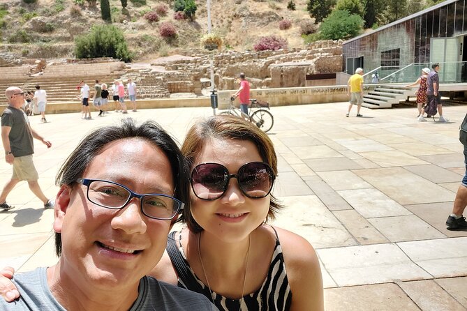 Malaga Highlights Exploration Game and Tour - Antigua Casa de Guardia adds local character
