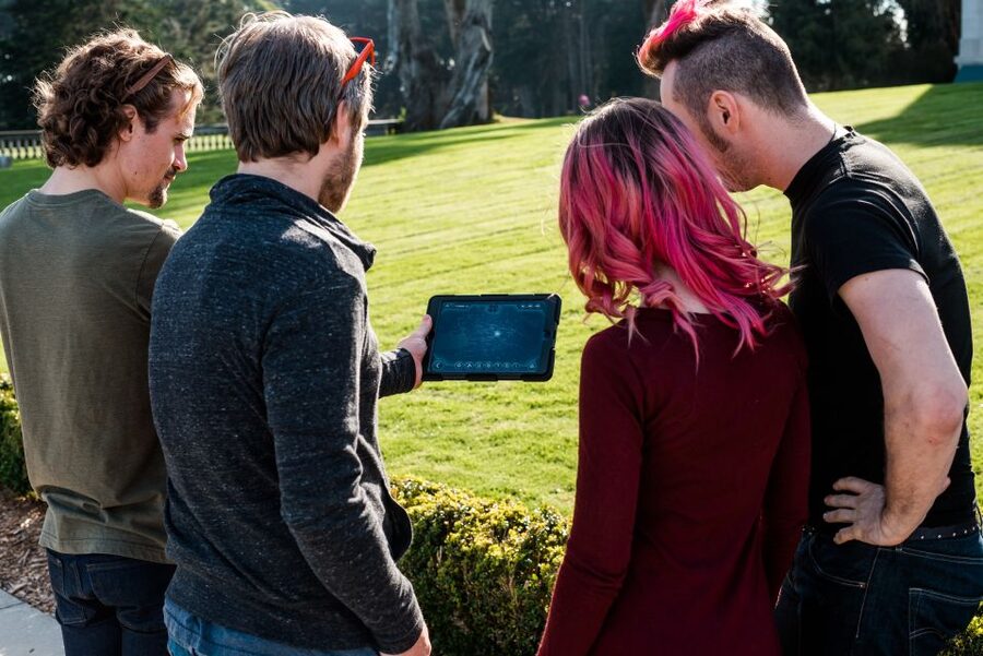 Malaga: Outdoor Escape Game, Magic Portal (For Kids) - How the iPad changes the sightseeing