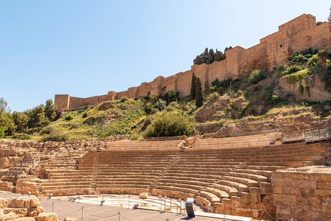 Malaga Scavenger Hunt and Sights Self-Guided Tour - Starting at the University of Malaga