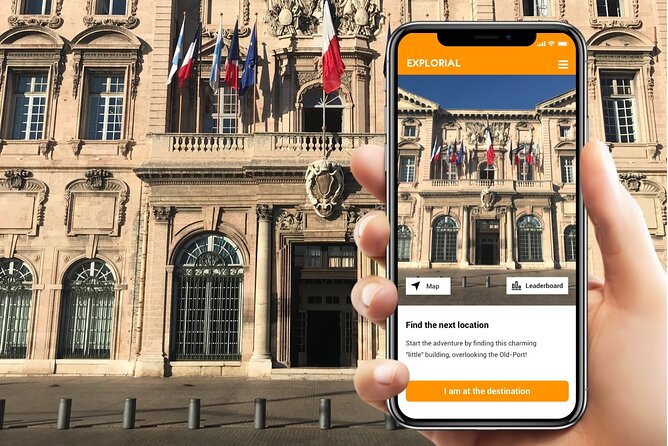 Marseille Scavenger Hunt and Sights Self-Guided Tour - Hôtel de Ville: beginning with a city landmark
