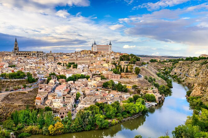 Medieval Toledo: The Knight of Three Cultures Exploration Game - Starting at Plaza de Zocodover