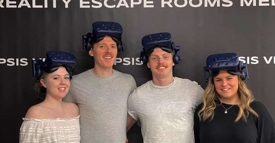 Melbourne: Virtual Reality Games OR Escape Room Experience - Two ways to spend your hour at Apsis VR Melbourne