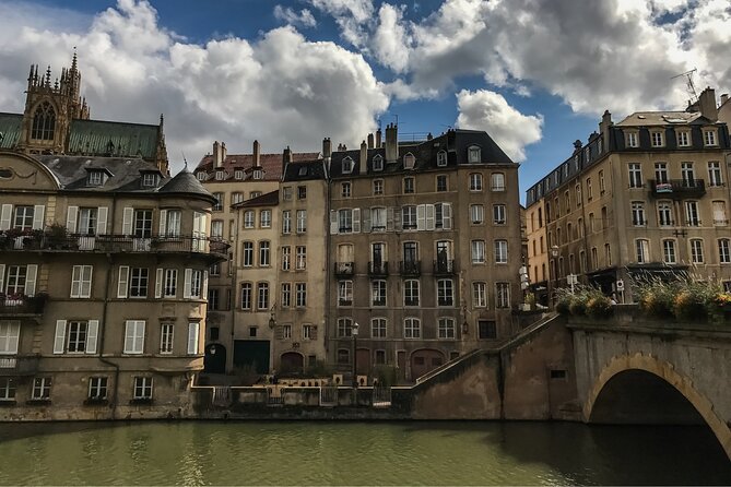 Metz Scavenger Hunt and Highlights Self Guided Audio Tour - Starting at Gare de Metz