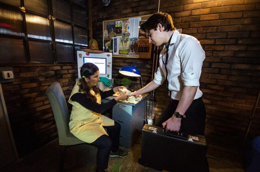 Molde: Project Heisenberg Escape Room Experience - The 75-minute format, from briefing to debrief