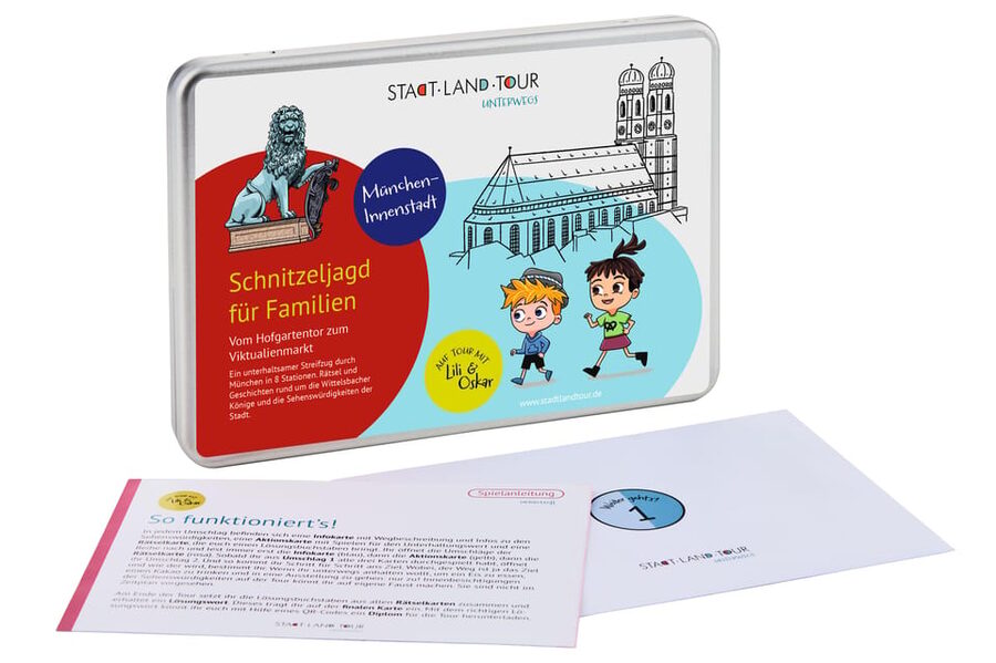 Munich: Self-guided sightseeing scavenger hunt for families - Opening each envelope through Munich’s centre